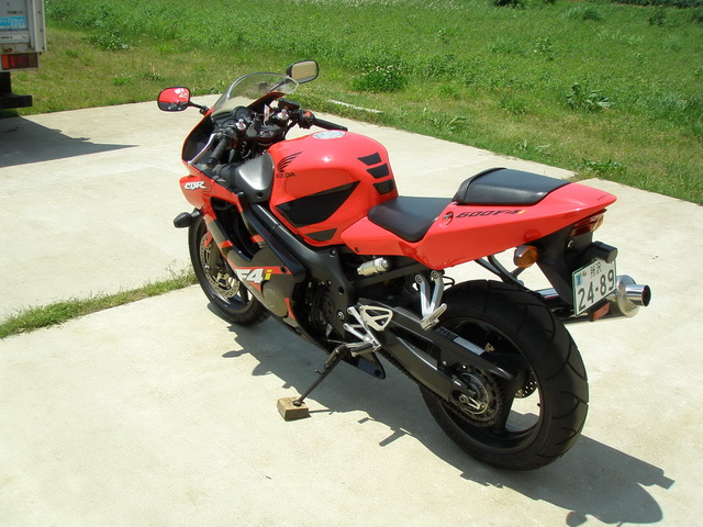 Купить мотоцикл Honda CBR600F4i 2003 фото 9